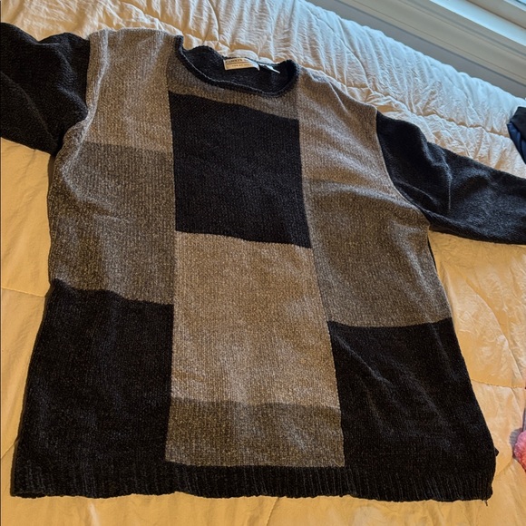 90s inspired grey and black sweater carolyn bessette kennedy aesthetic - Picture 3 of 4